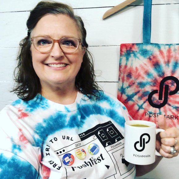 Hello! Meet The Posher | Christie @varietyofchic - Picture 4 of 9